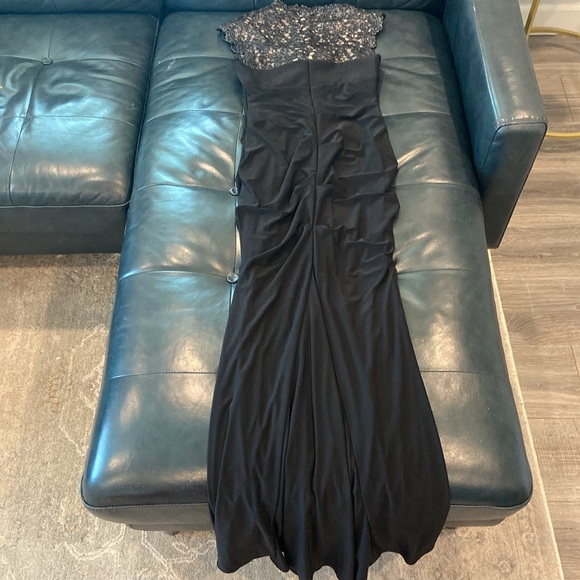 Cache gown - Picture 7 of 8